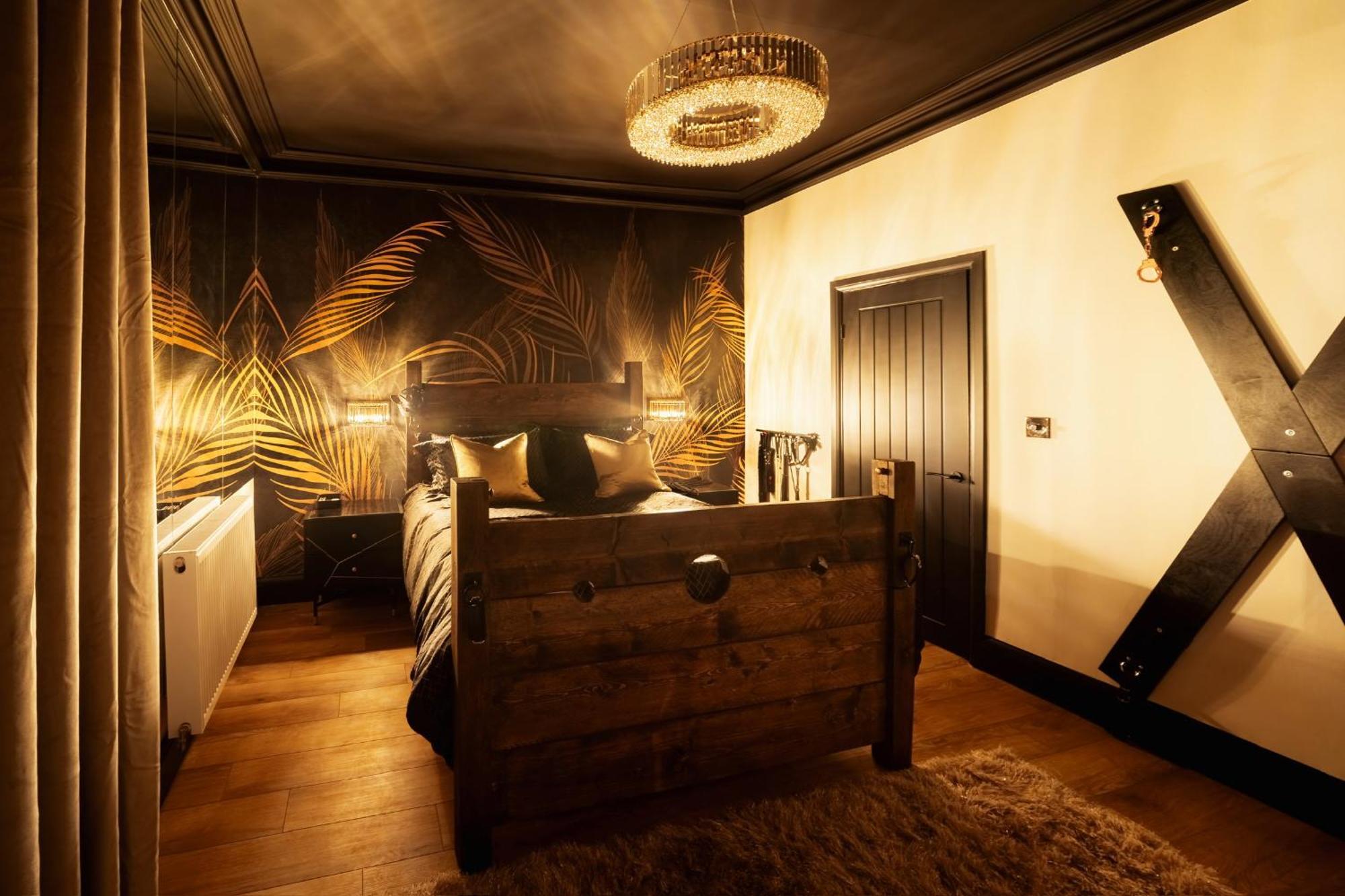 Casa Amor - Kinky Adult Only Stoke-on-Trent Екстериор снимка